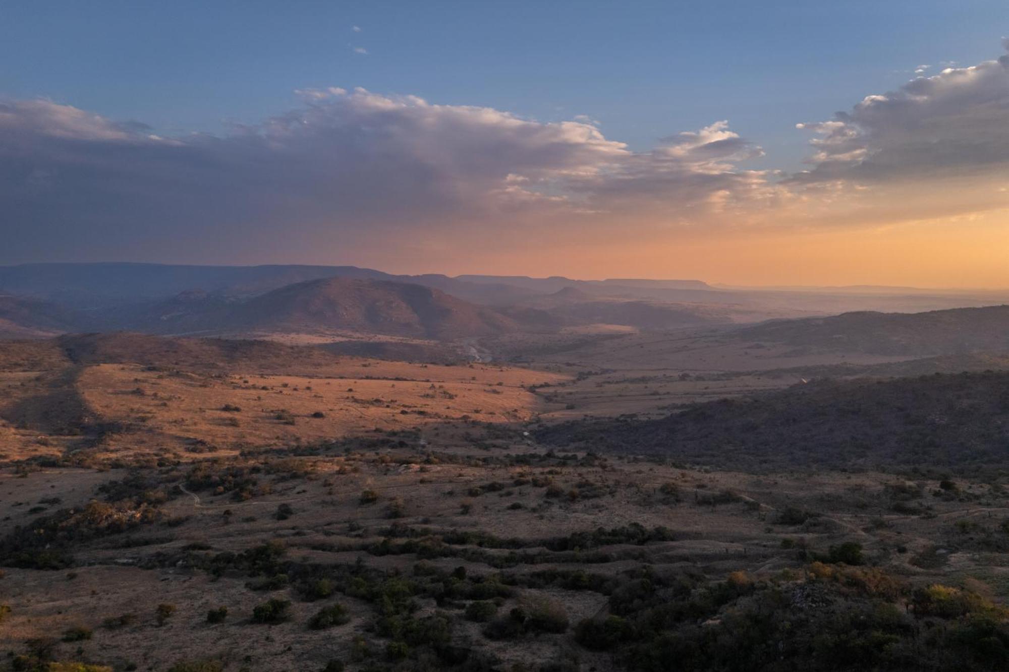 Zulu Rock Lodge - Babanango Game Reserve Ulundi 外观 照片