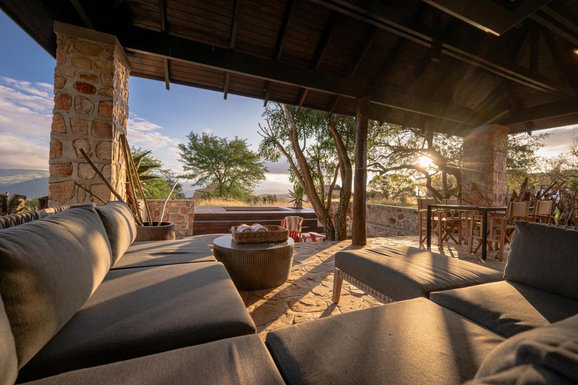 Zulu Rock Lodge - Babanango Game Reserve Ulundi 外观 照片